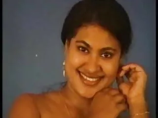 বড়ো xx বাংলা ভিডিও মাই, বড় সুন্দরী মহিলা