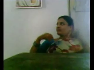 বড় সুন্দরী বাংলা xx vido মহিলা
