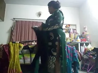 বাস্তবতা, বাংলা xx xx বাড়ীতে তৈরি